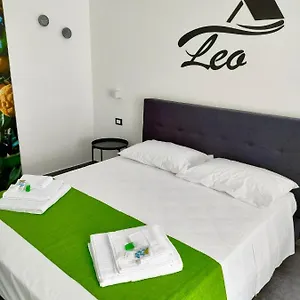  Affittacamere Leo